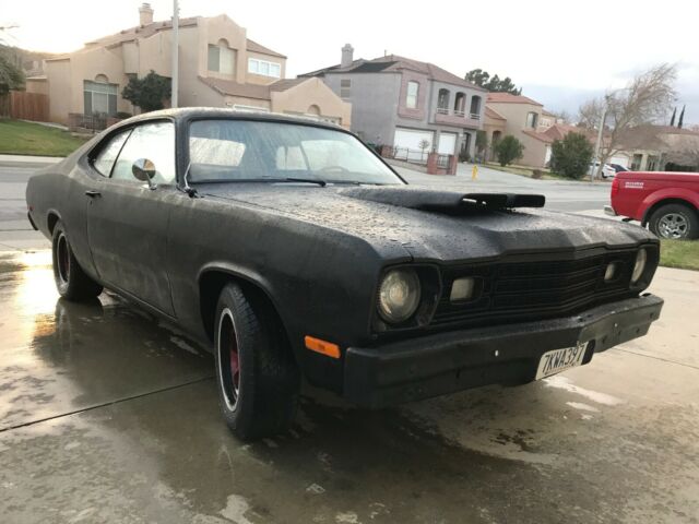 1973 Plymouth Duster 3- SPEED