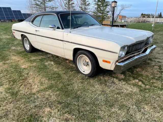 1976 Plymouth Duster 360