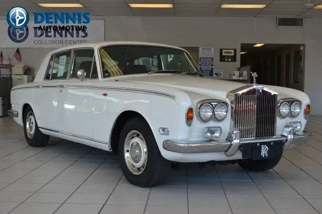 1973 Rolls-Royce Silver Shadow --