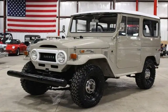 1973 Toyota FJ 40 --