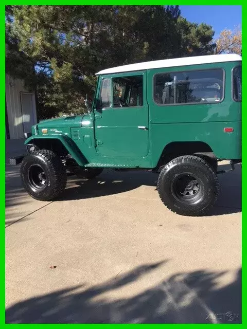 1973 Toyota Land Cruiser FJ-40 2Dr 4X4 SUV