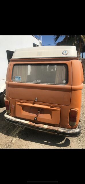 1974 Volkswagen Bus/Vanagon