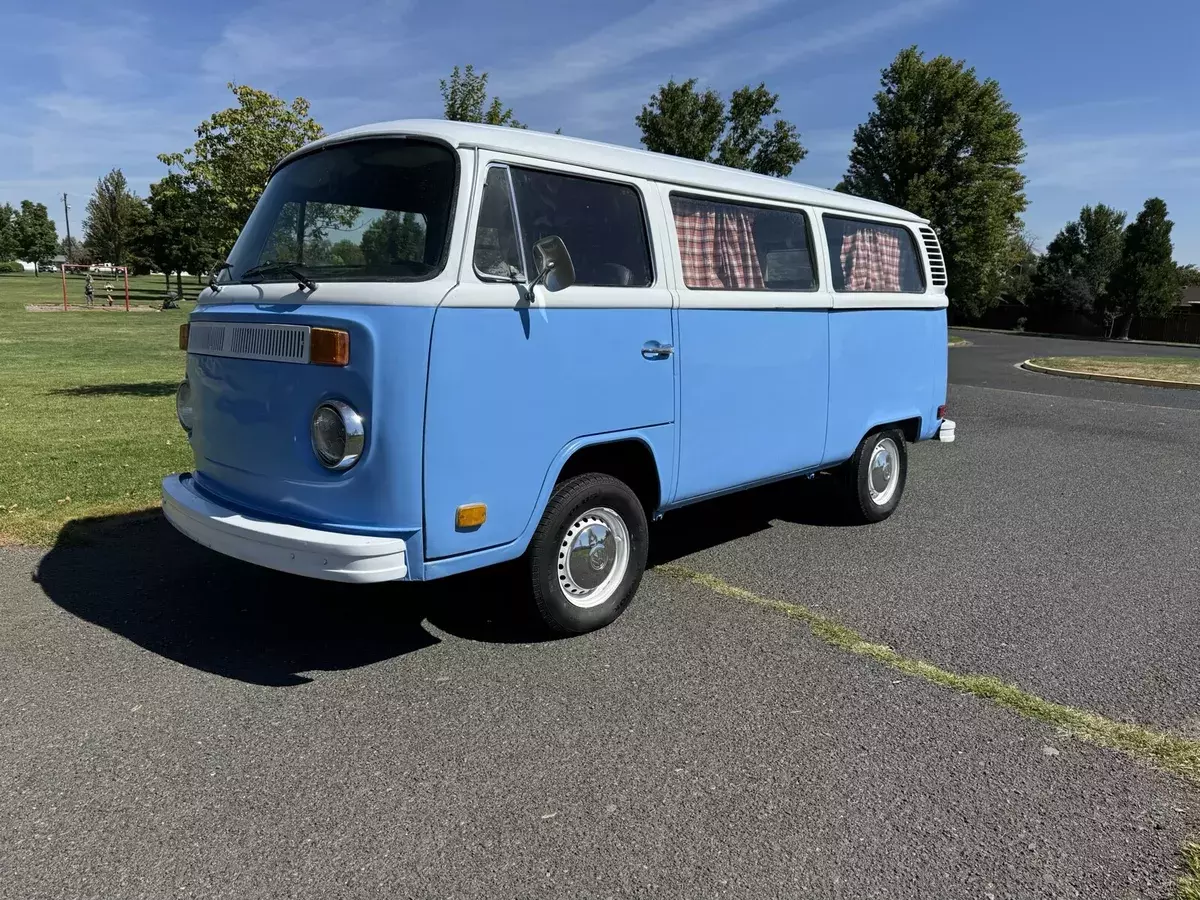 1973 Volkswagen Type 2 Westfalia