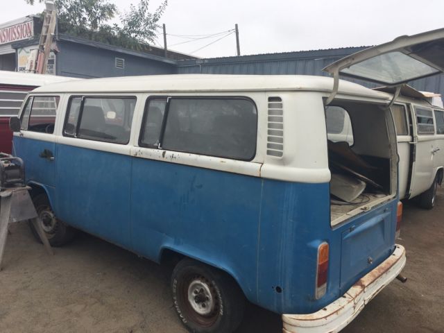 1973 Volkswagen Bus/Vanagon -ORIGINAL CONDITION-