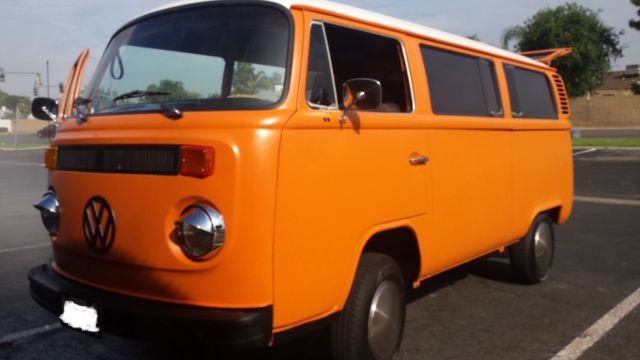 1973 Volkswagen Bus/Vanagon