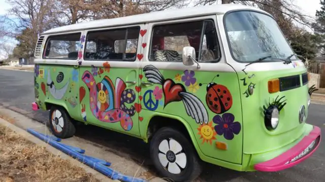 1973 Volkswagen Bus/Vanagon