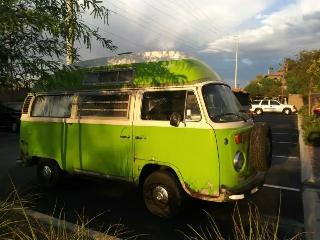 1973 Volkswagen Bus/Vanagon Transporter