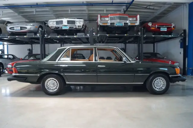 1974 Mercedes-Benz 400-Series 450SEL 4.5 V8 SEDAN IN 'DARK OLIVE'