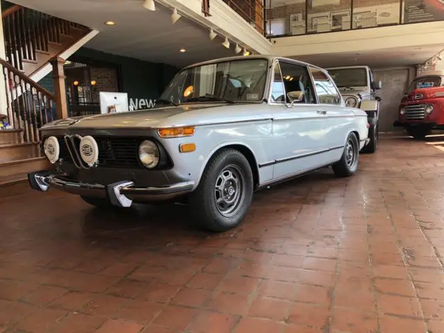 1974 BMW 2002 --