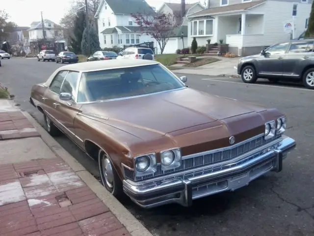 1974 Buick LeSabre sedan