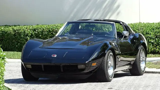 1974 Chevrolet Corvette COLLECTIBLE 454