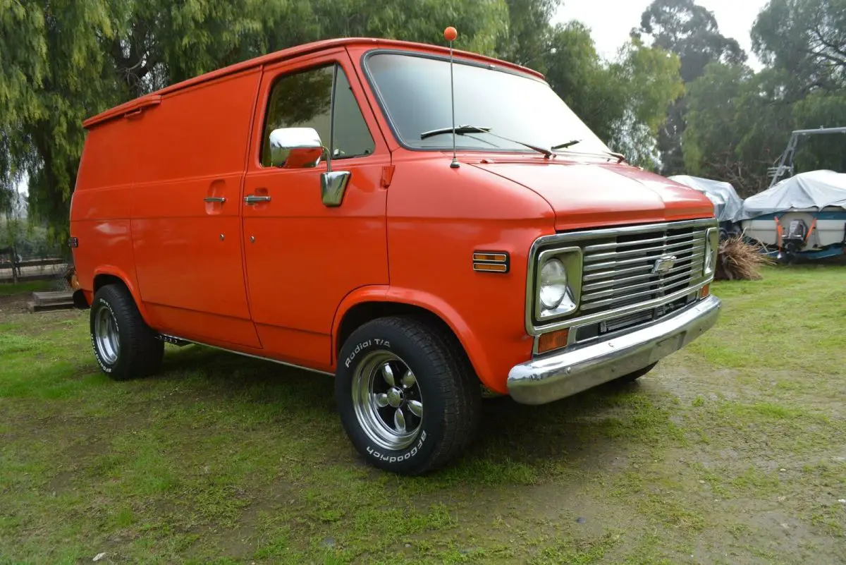 1974 Chevrolet G10 Deluxe