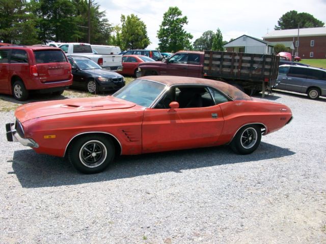 1974 Dodge Challenger rally