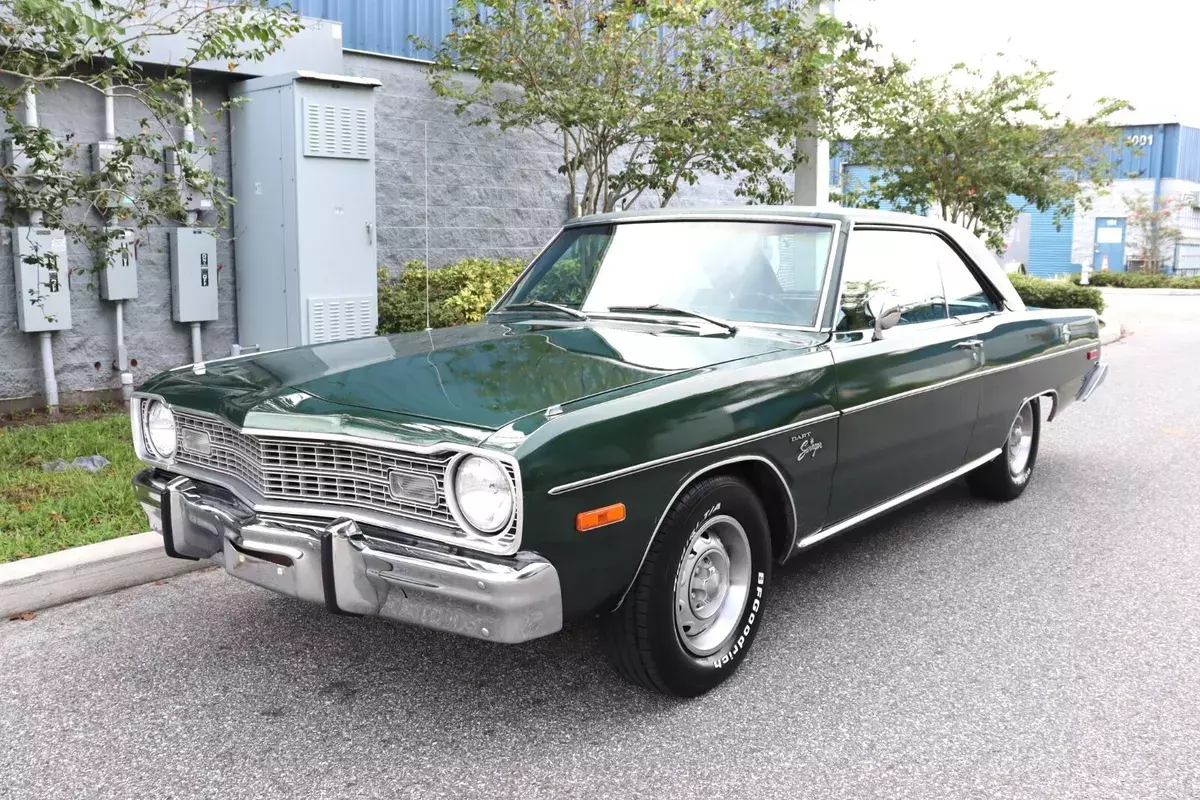 1974 Dodge Dart Swinger 