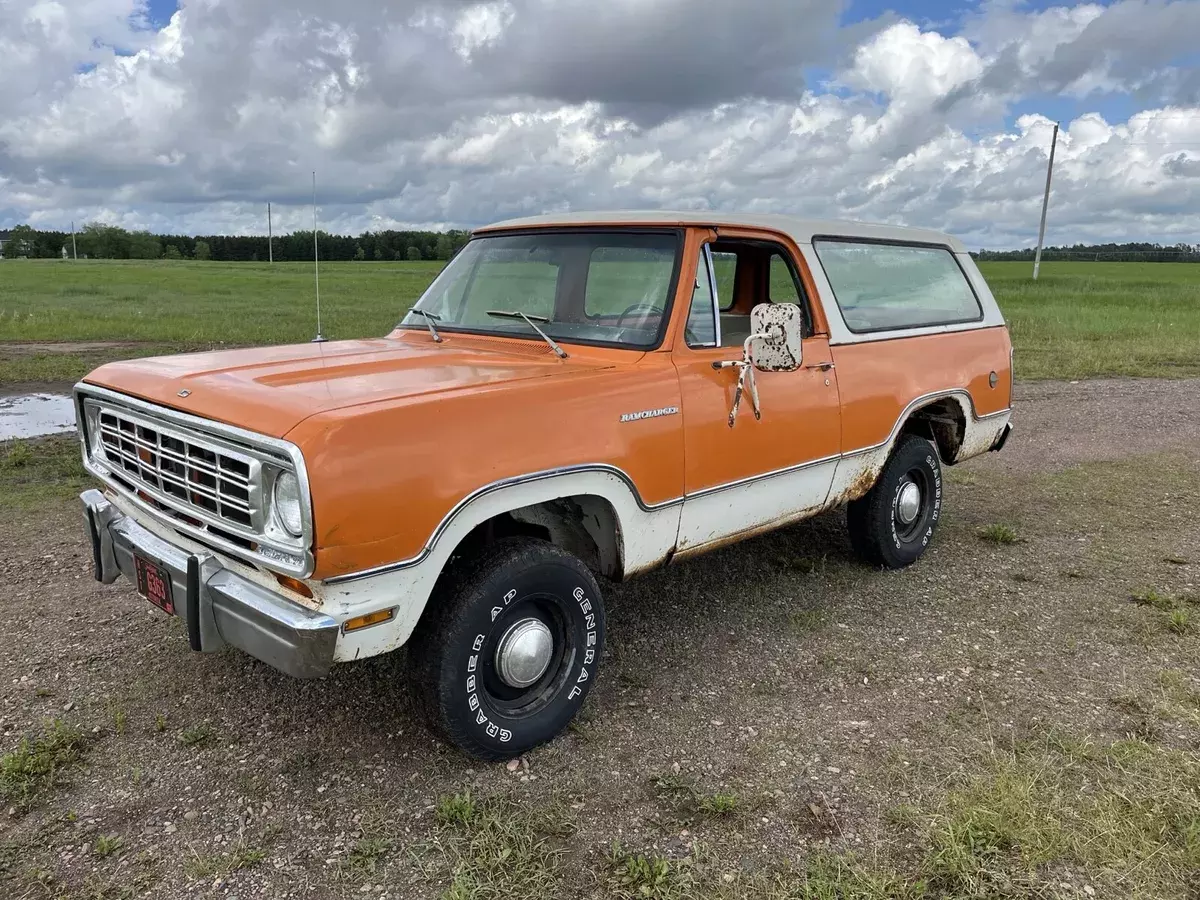 1974 Dodge Ramcharger Half Door