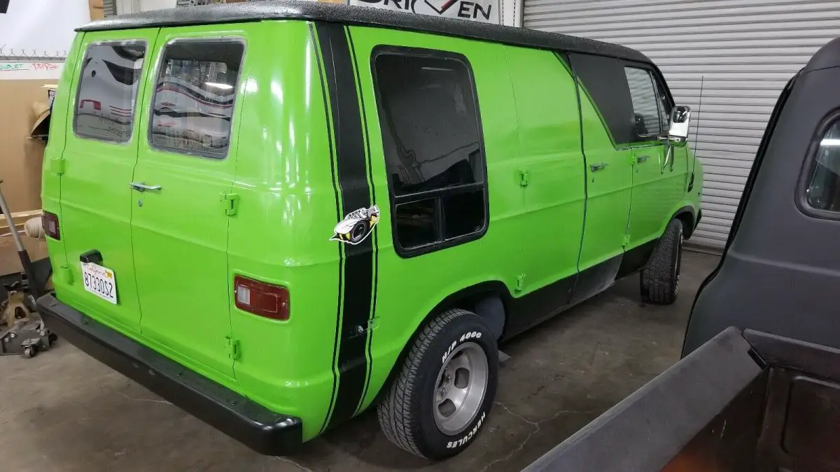 1974 Dodge B100 tradesman