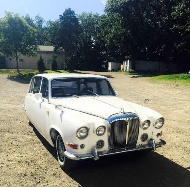 1974 Jaguar Daimler DS420