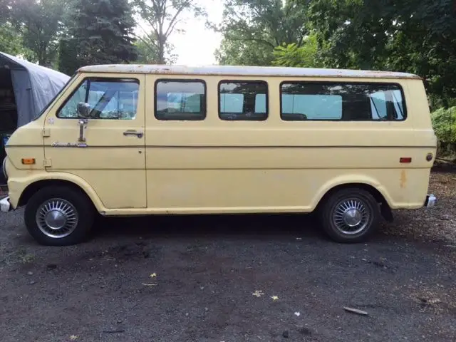 1974 Ford E-Series Van