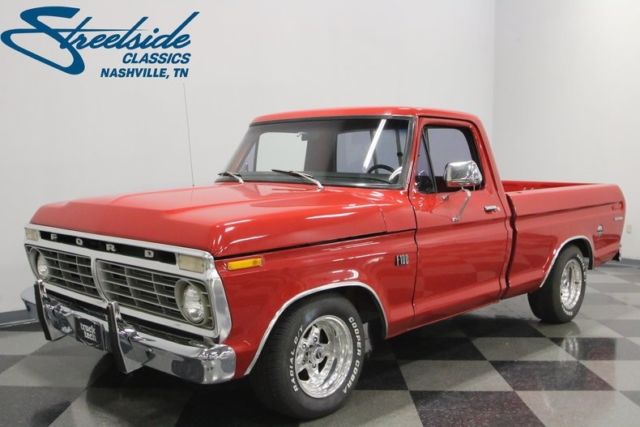 1974 Ford F-100 --