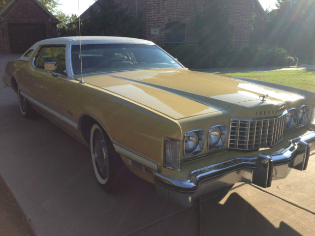 1974 Ford Thunderbird