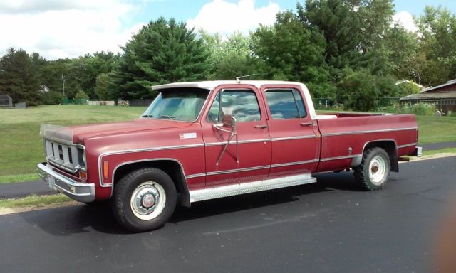 1974 GMC Sierra 2500 3+3 Camper Special