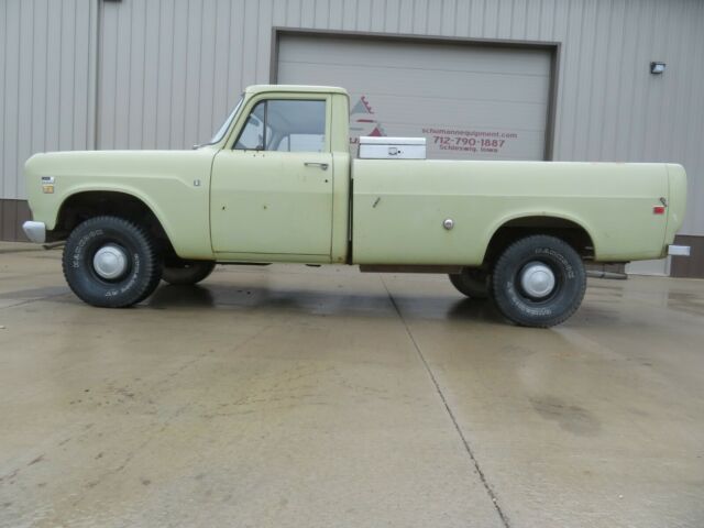 1974 International Harvester 100