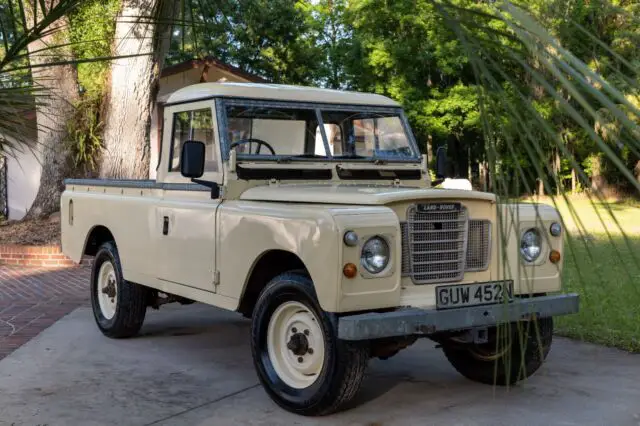 1974 Land Rover 109 Series III