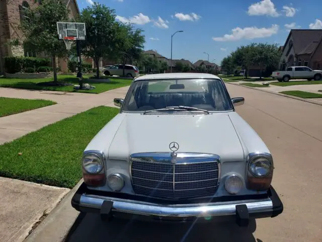 1974 Mercedes-Benz 280