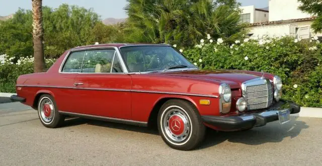 1974 Mercedes-Benz 200-Series