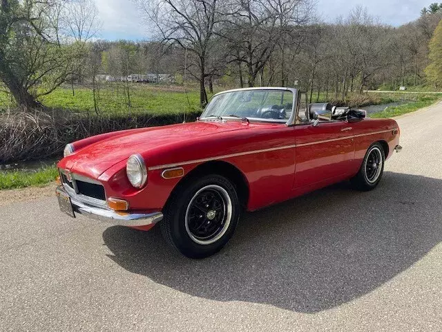 1974 MG MGB Convertible, Runs and Drives awesome! Clean HD Video