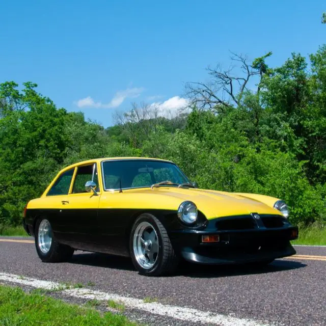 1974 MG MGB MGB GT Mark III V8