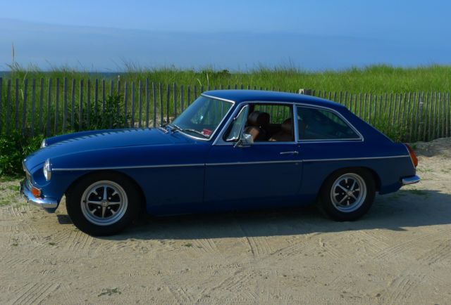 1974 MG MGB GT