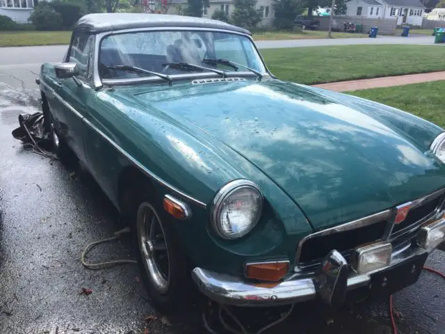 1974 MG MGB convertible Chrome bumper