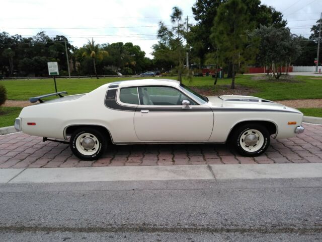 1974 Plymouth Road Runner 1974 PLYMOUTH ROADRUNNER COLD A/C