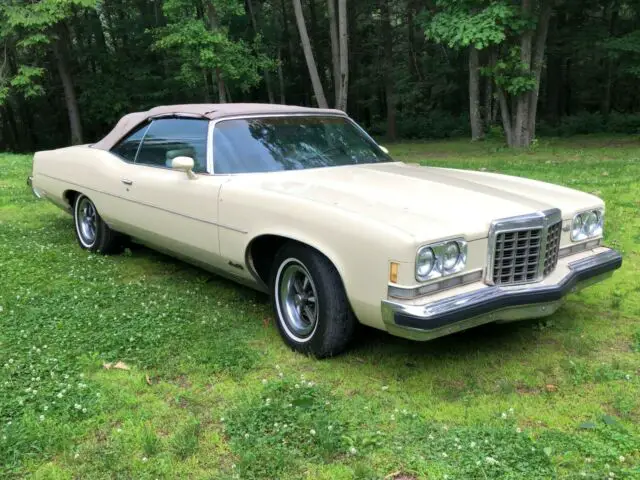 1974 Pontiac Bonneville