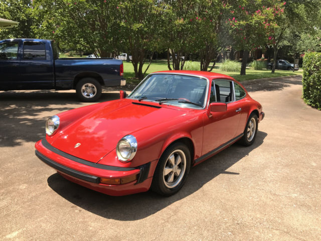 1974 Porsche 911 74 911 coupe Peru red
