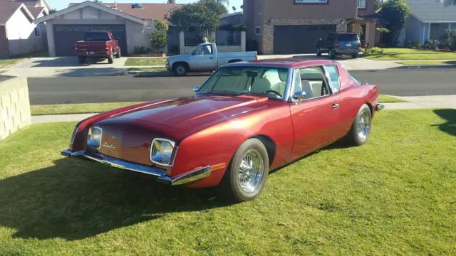 1974 Studebaker Avanti II