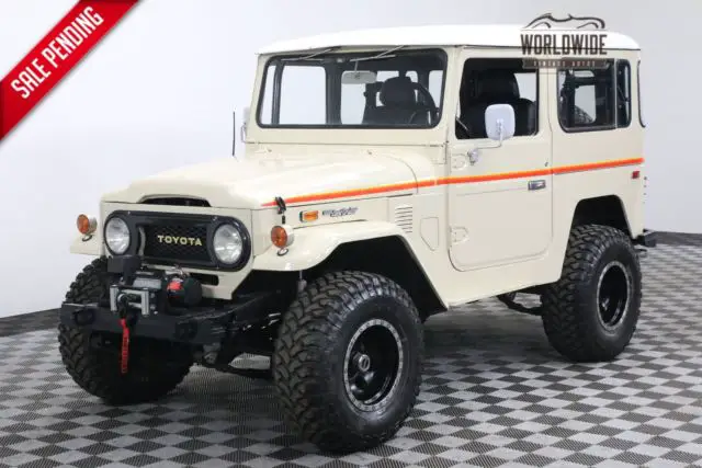 1974 Toyota Land Cruiser FJ40 RESTORED V8 PS 4 WHEEL DISC BRAKES