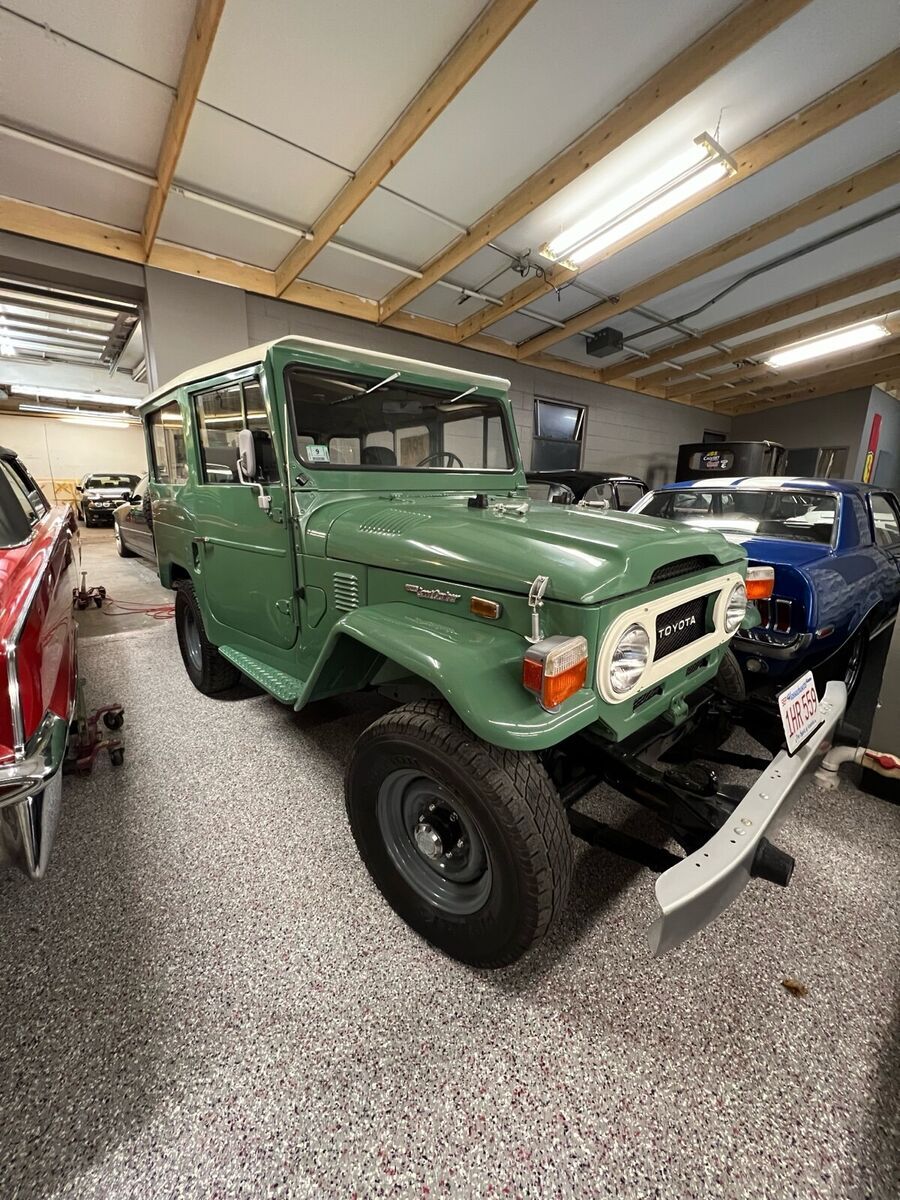 1974 Toyota FJ Cruiser