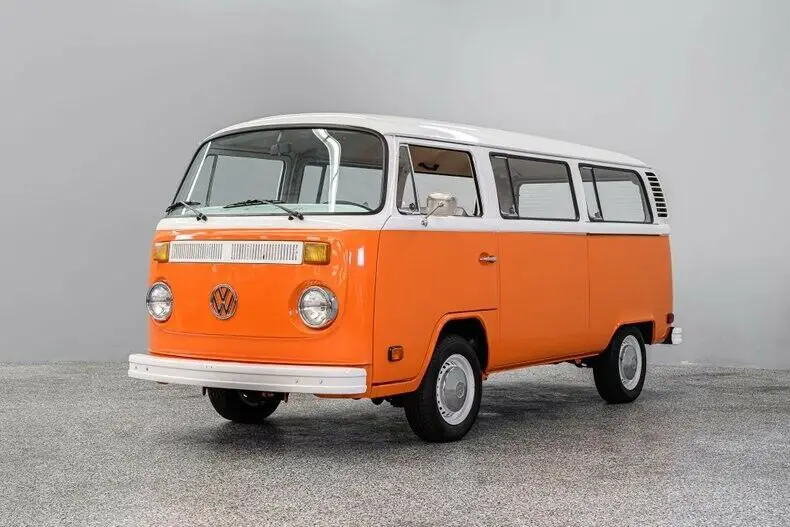 1974 Volkswagen Bus/Vanagon