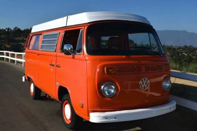 1974 Volkswagen Bus/Vanagon