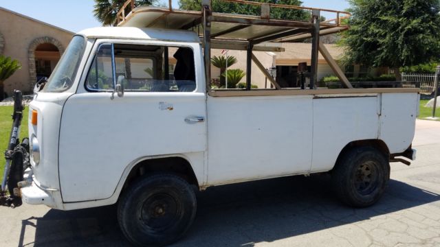 1974 Volkswagen Bus/Vanagon