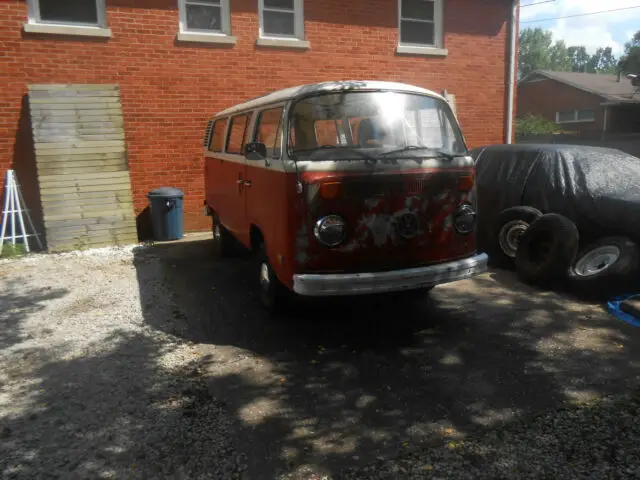 1974 Volkswagen Bus/Vanagon