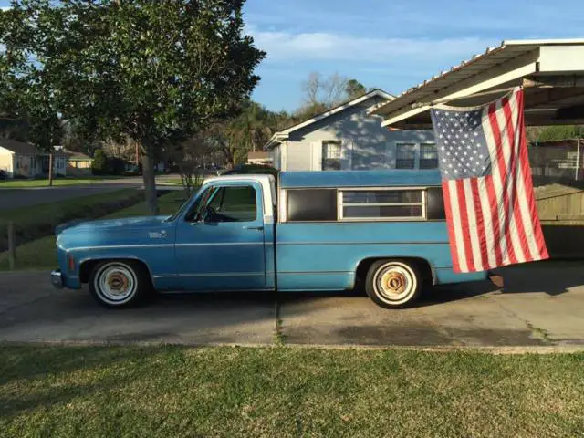 1975 Chevrolet C-10 Custom Deluxe