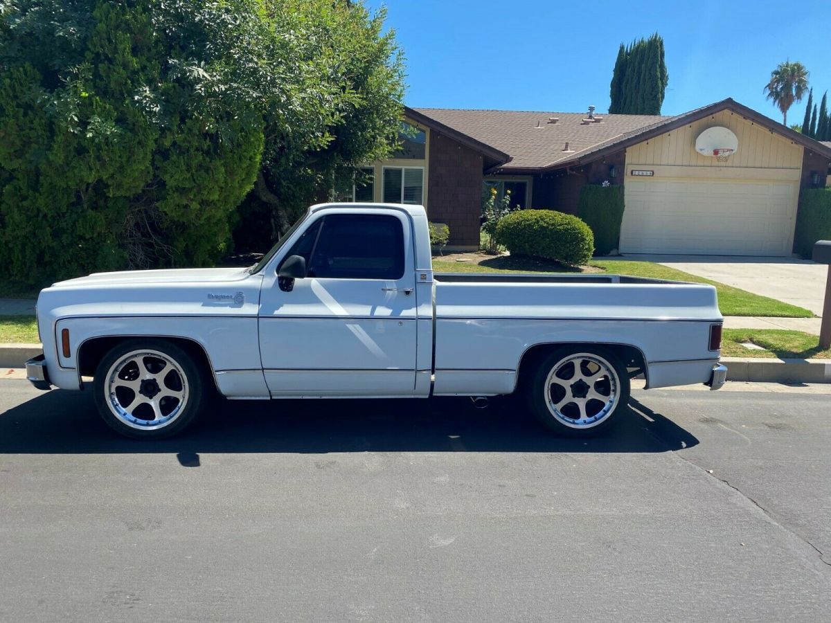 1975 Chevrolet C-10 Cheyenne