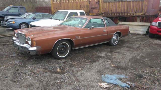 1975 Chrysler Cordoba 2 Door Special Coupe