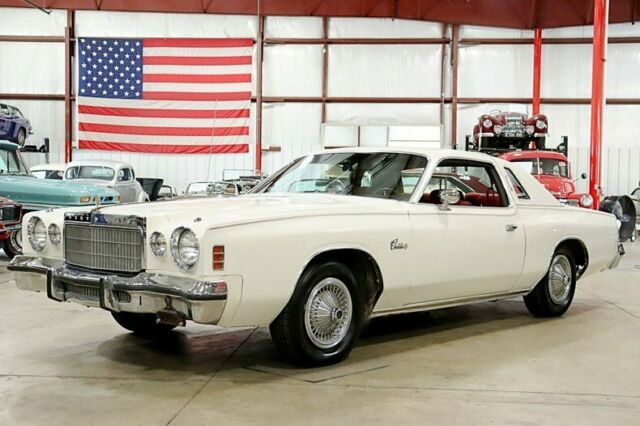 1975 Chrysler Cordoba --