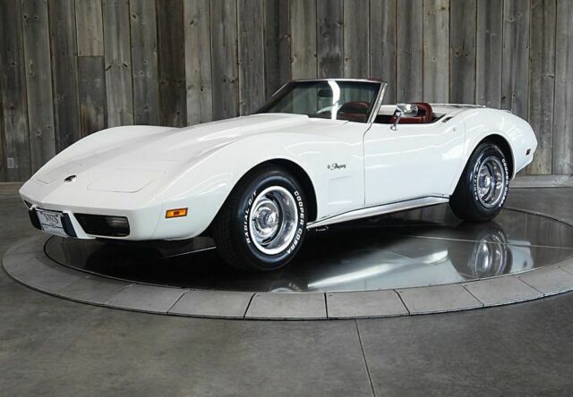 1975 Chevrolet Corvette Cosmetic Restoration Cold AC Beautiful in & Out