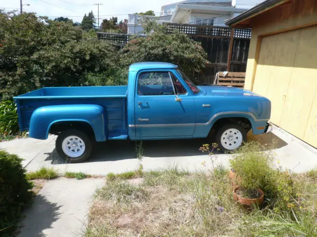 1975 Dodge Other Pickups D100 Stepside Adventurer