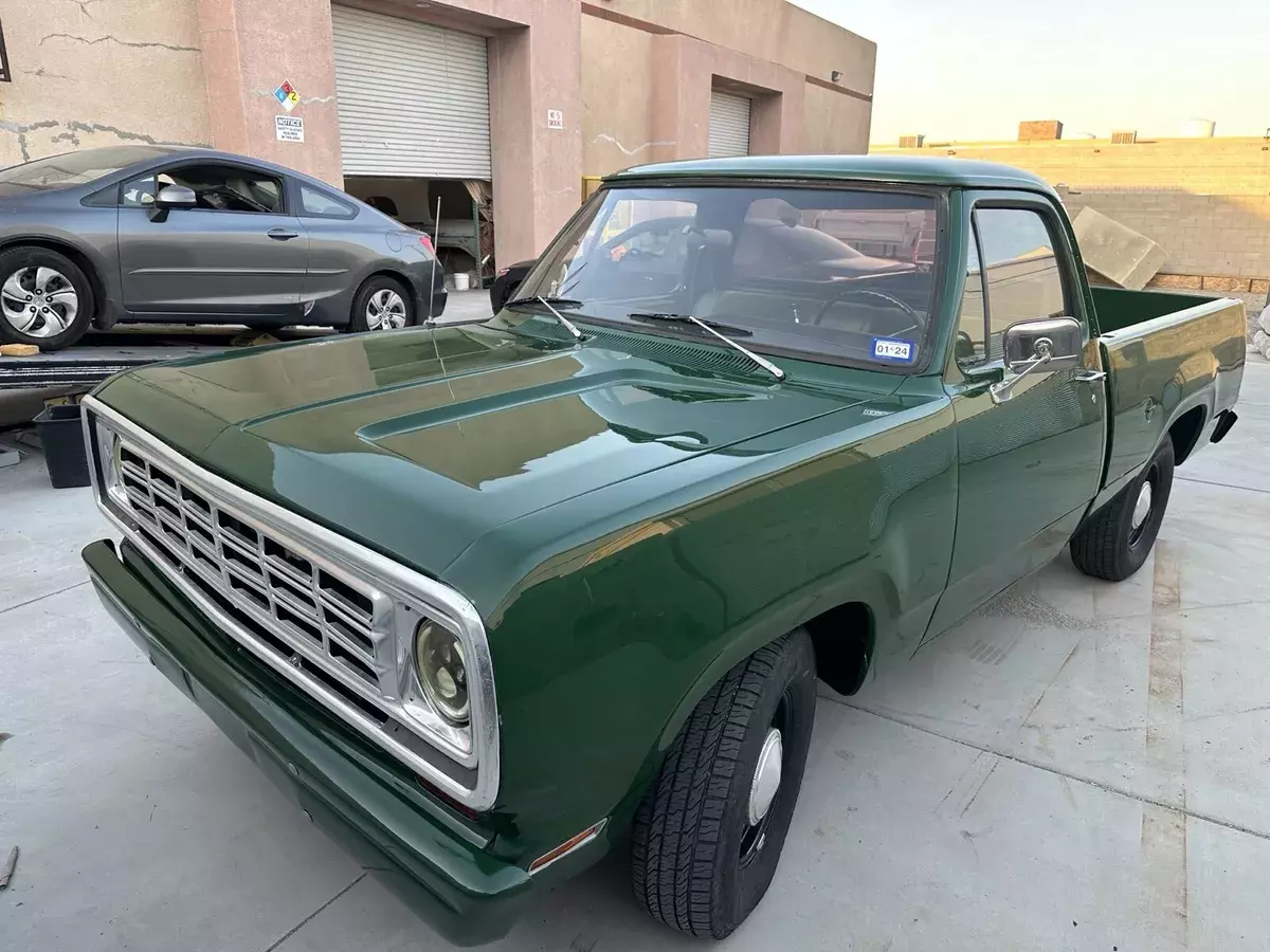 1975 Dodge D150